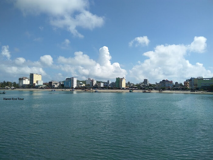 coto island town panorama
