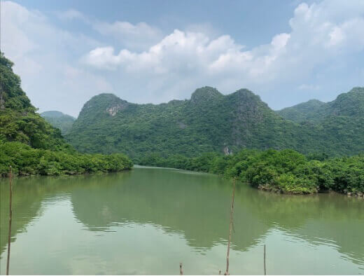Very best of Cat Ba and Lan Ha bay 2 days – Private guided tour