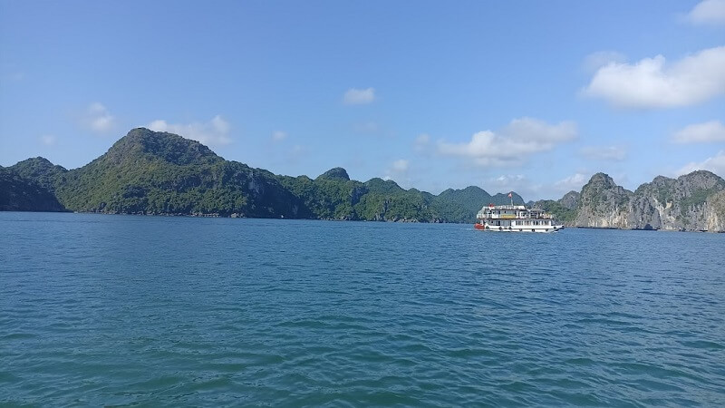 Very best of Cat Ba and Lan Ha bay 2 days – Private guided tour