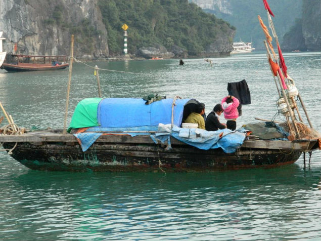 Single boat in Halong Bay